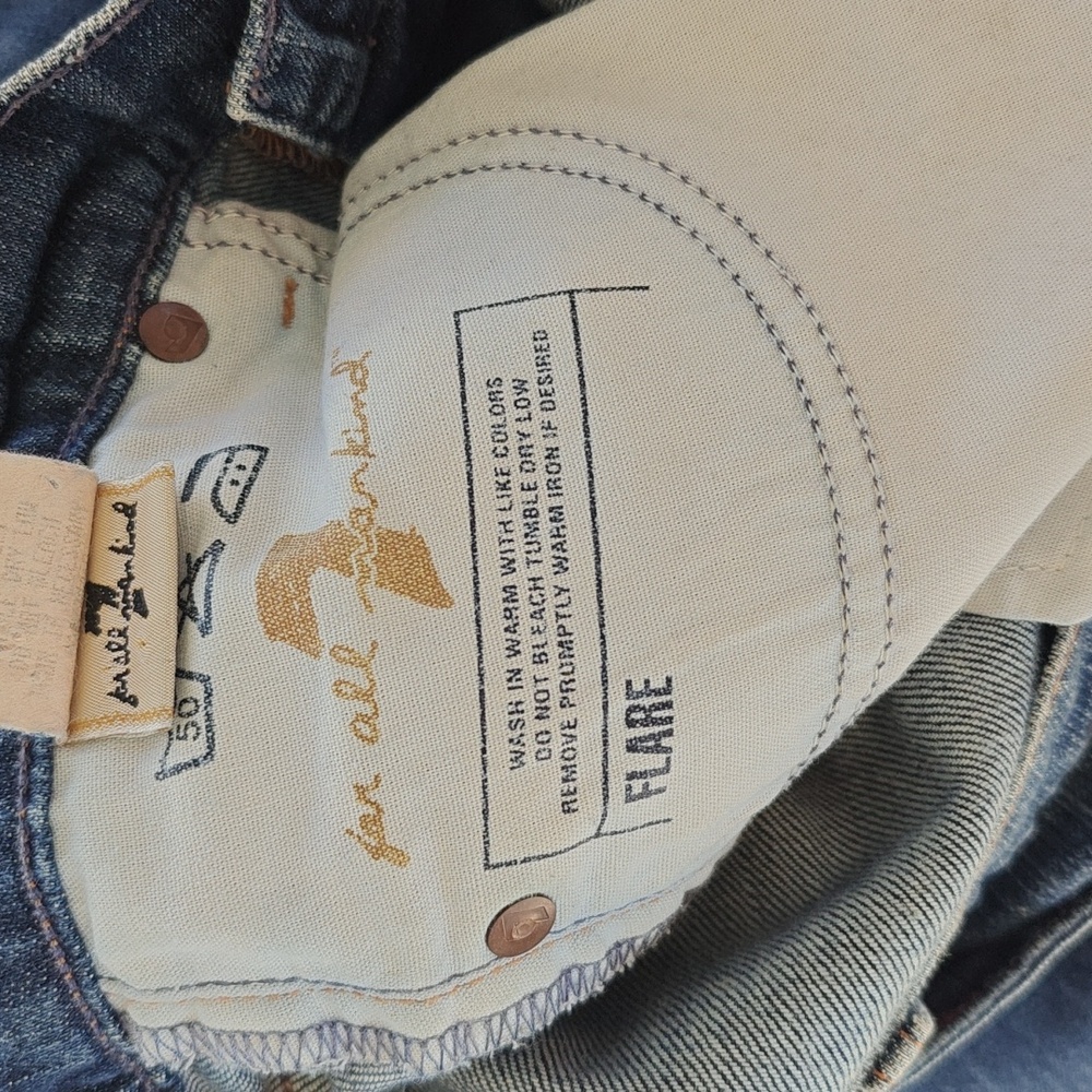 7 For All Mankind Jeans - Picture 5 of 6